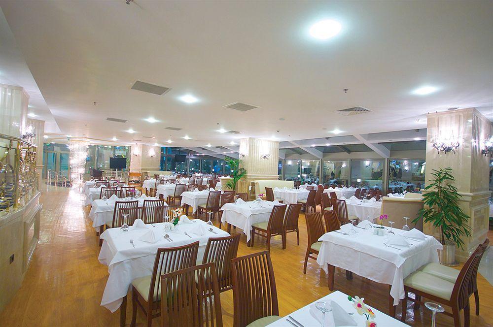 Eser Premium Hotel&Spa Büyükçekmece Exterior foto The restaurant