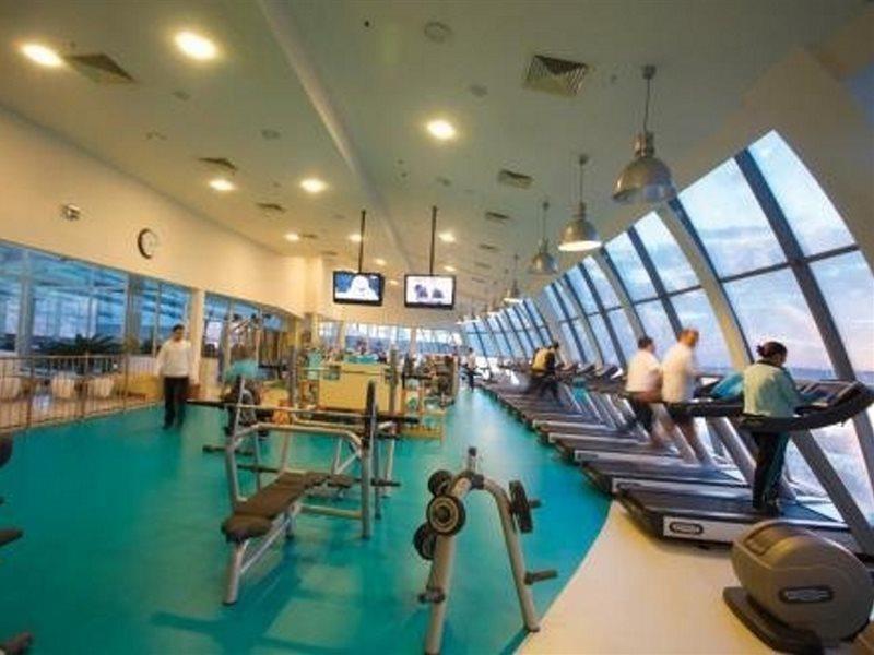 Eser Premium Hotel&Spa Büyükçekmece Exterior foto The gym at the University of Nottingham Malaysia Campus